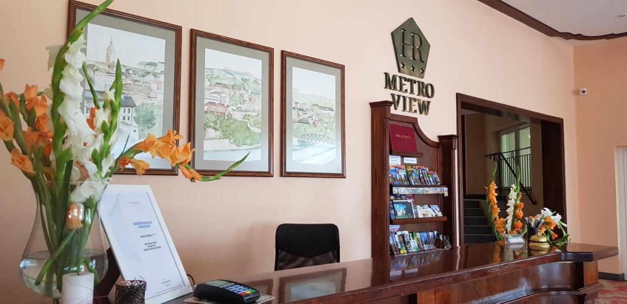 Hotel Metro Klodzko Luaran gambar